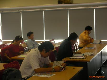Rich-With-Blog_01.2