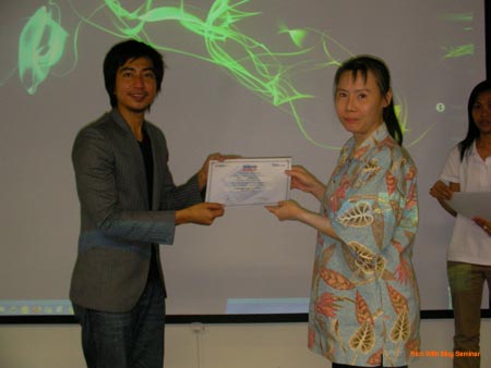 Rich-With-Blog_12