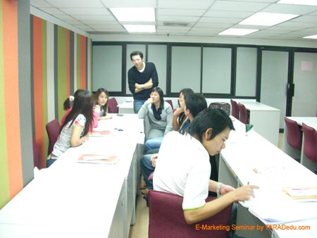 E-Marketing-Seminar008